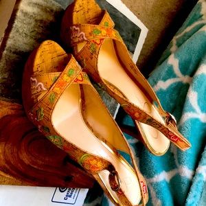 Lightly worn Sexy summer sandals